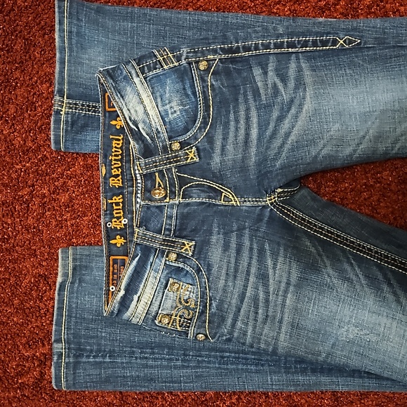 ROCK REVIVAL JEANS - Picture 4 of 4
